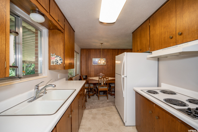 771 E 1825 S, Bountiful, UT 84010 — photo 11