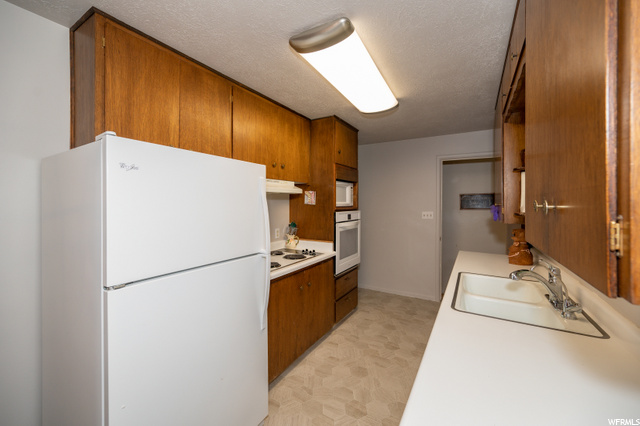 771 E 1825 S, Bountiful, UT 84010 — photo 12