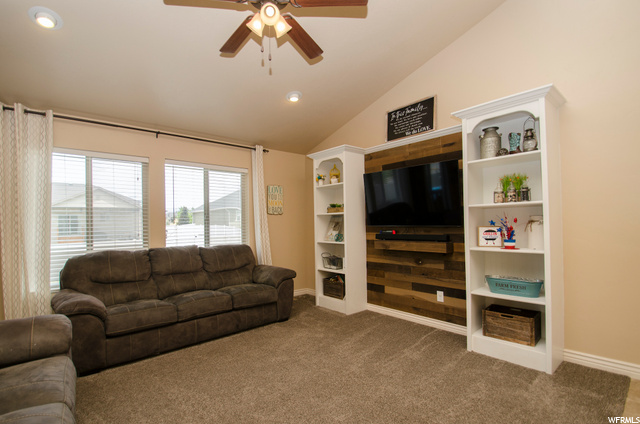 562 W 3150 S, Syracuse, UT 84075 — photo 7