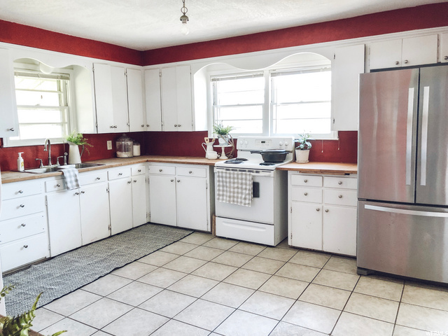 210 E 200 N, Monroe, UT 84754 — photo 9