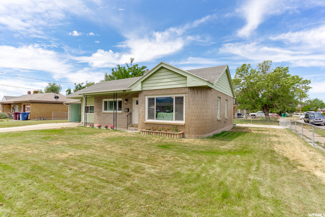 5525 S 2000 W, Roy, UT 84067 — photo 2