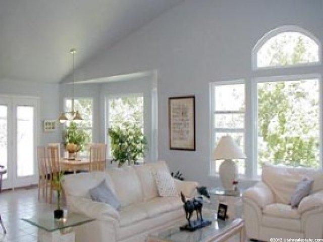 498 W 1050 N, Centerville, UT 84014 — photo 3
