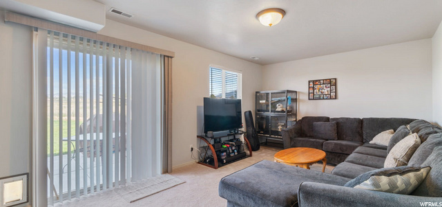 1652 W 735 N, Clinton, UT 84015 — photo 9
