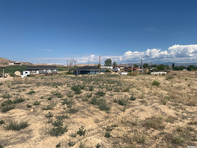 80 E 4500 S, Vernal, UT 84078 — photo 4