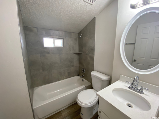 1017 N 200 W, Bountiful, UT 84010 — photo 8