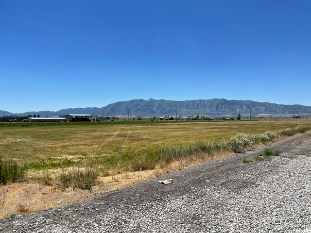 Logan, UT 84321 — photo 3