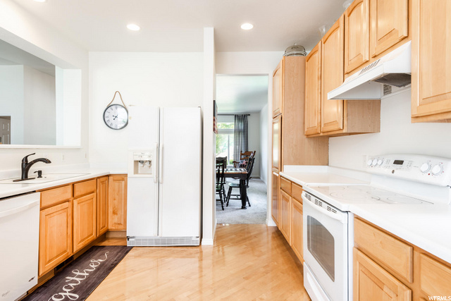 1182 E Wild Tree Cir E, Draper, UT 84020 — photo 9