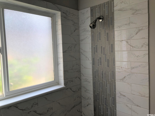 670 N 900 E, Bountiful, UT 84010 — photo 2