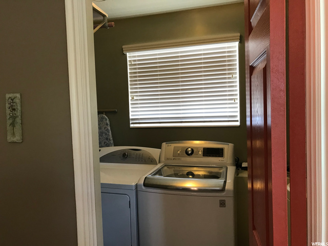 5596 S 2150 W, Roy, UT 84067 — photo 9