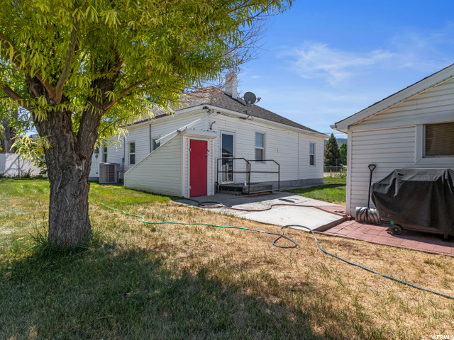297 E 200 N, Levan, UT 84639 — photo 3