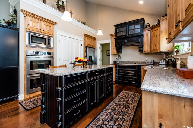 1586 N Aspen Dr, Logan, UT 84341 — photo 3