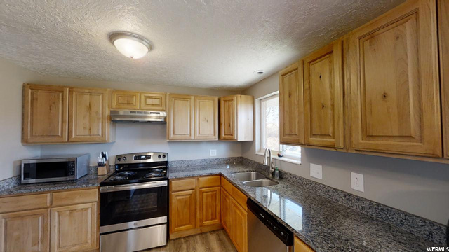 1070 N 450 W, Sunset, UT 84015 — photo 5