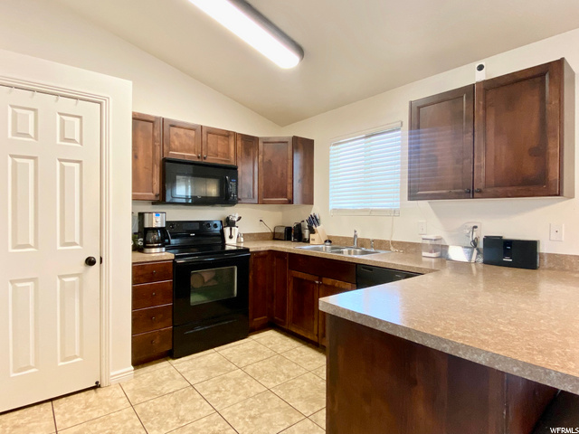 4217 S 3450 W, West Haven, UT 84401 — photo 7