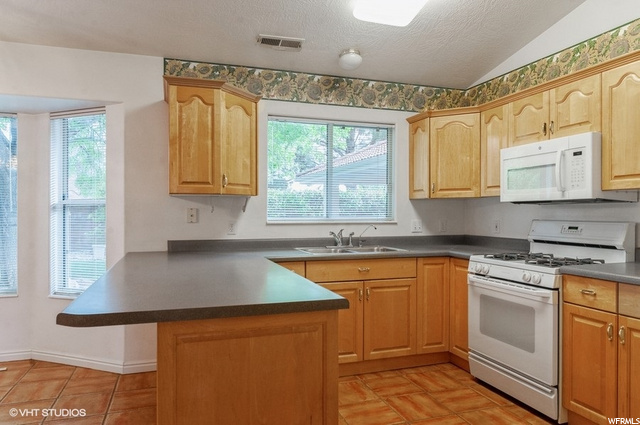1184 Saint James Ln, St. George, UT 84790 — photo 8