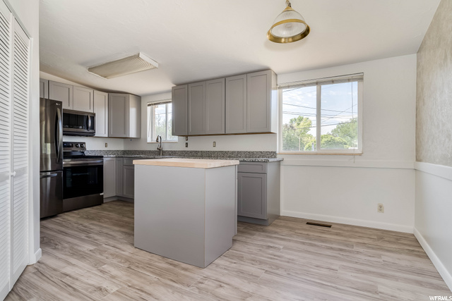 2625 W 5725 S, Roy, UT 84067 — photo 8