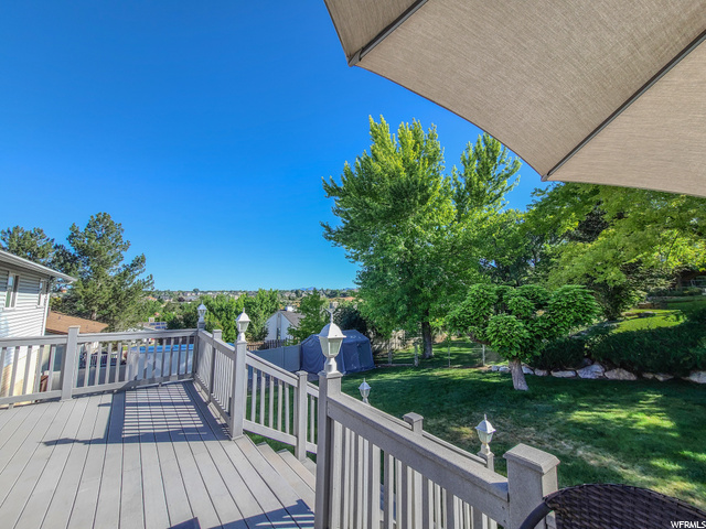 1544 N Emerald Dr, Layton, UT 84040 — photo 2