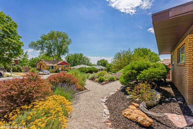 1360 E Sheridan Dr S, Ogden, UT 84404 — photo 7