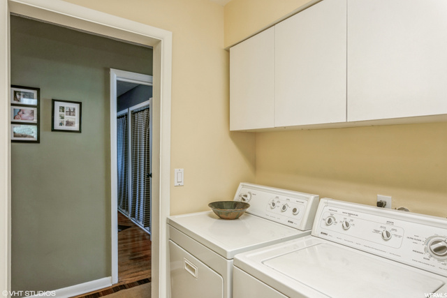 1360 E Sheridan Dr S, Ogden, UT 84404 — photo 12