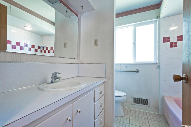 872 N 400 E, Centerville, UT 84014 — photo 10
