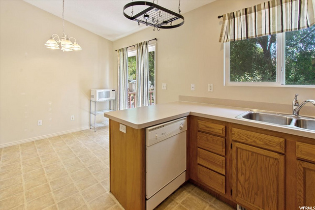 1085 E 1000 N, Ogden, UT 84404 — photo 9