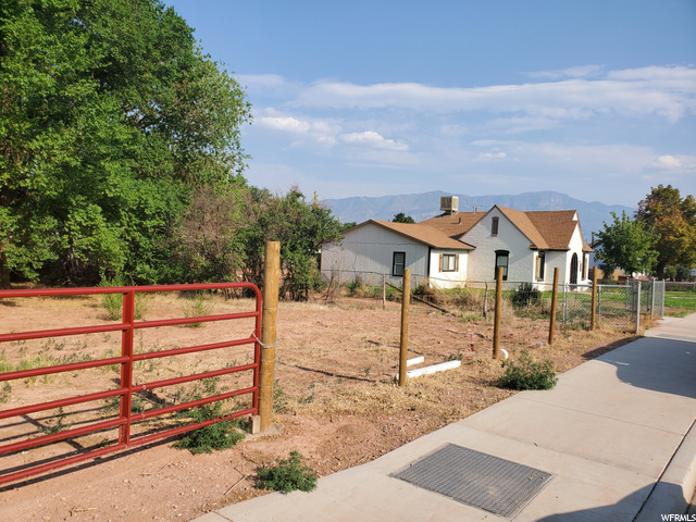 145 S 100 E, Richfield, UT 84701 — photo 7