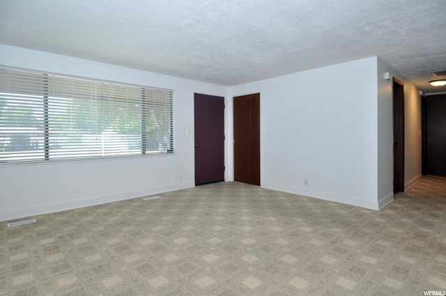 876 Sapphire Dr, Layton, UT 84041 — photo 5