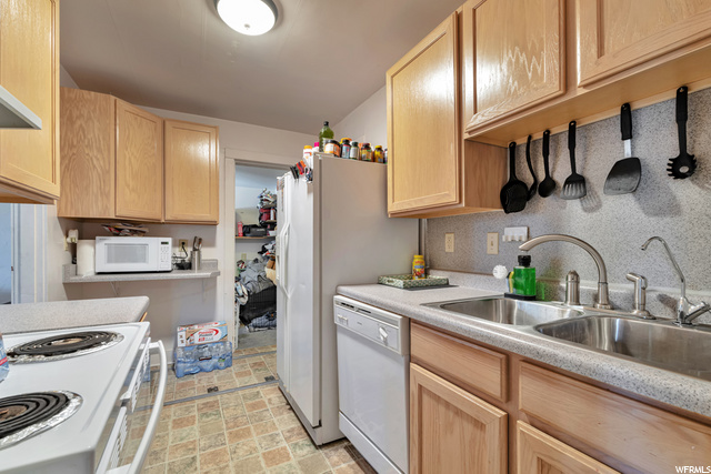 1046 E Capitol St S, Ogden, UT 84401 — photo 2