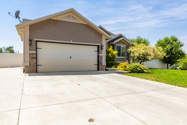 388 S 100 W, Richmond, UT 84333 — photo 2