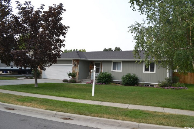 1430 E Eastpoint Dr, Sandy, UT 84092 — photo 3