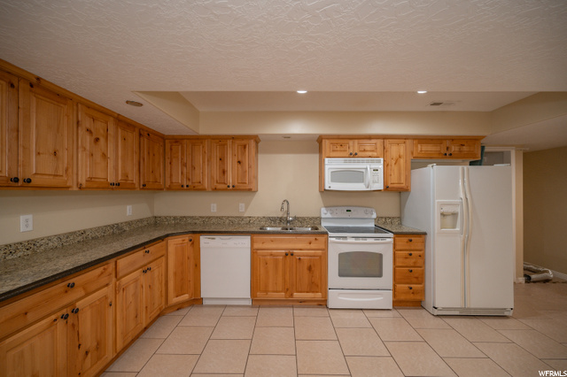 732 E Southfork Dr, Draper, UT 84020 — photo 3