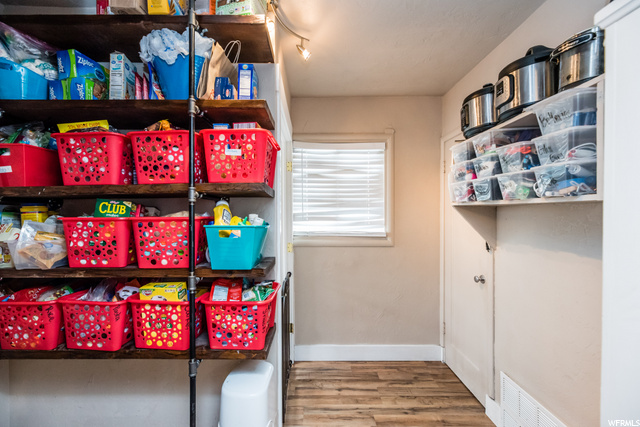 160 W 600 S, Logan, UT 84321 — photo 11