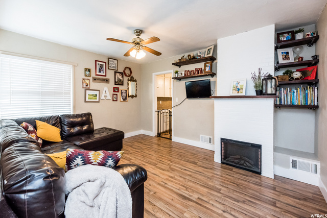 160 W 600 S, Logan, UT 84321 — photo 2