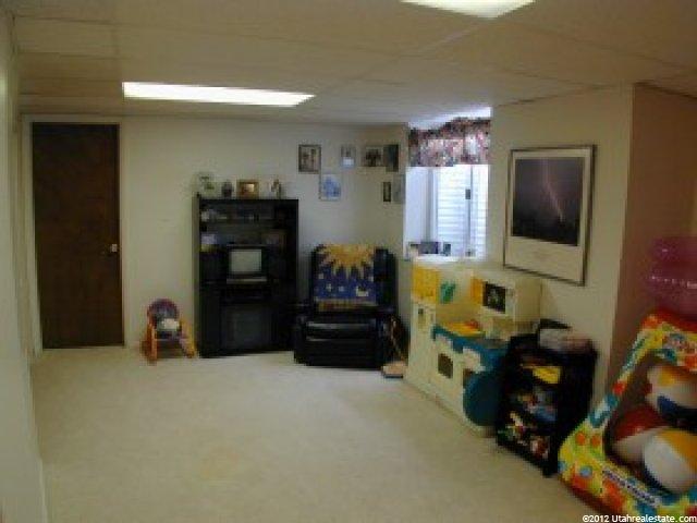 3087 Stratton Dr, Holladay, UT 84117 — photo 5