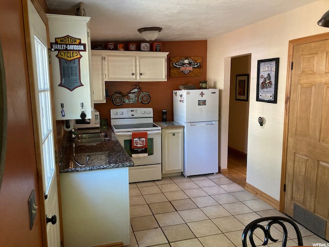 78 E 400 S, Centerville, UT 84014 — photo 11