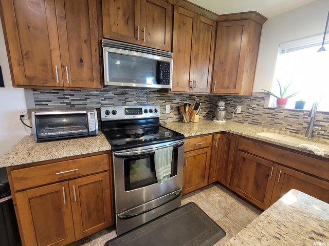 489 E 200 N, Price, UT 84501 — photo 11