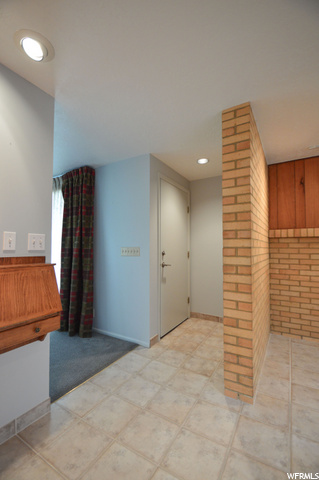 930 N Stonybrook Rd E, Kaysville, UT 84037 — photo 2