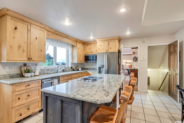 2623 E Willow Bend Dr, Sandy, UT 84093 — photo 8