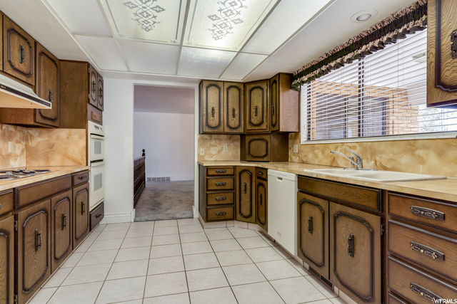 2841 S Bluff Rd, Syracuse, UT 84075 — photo 6