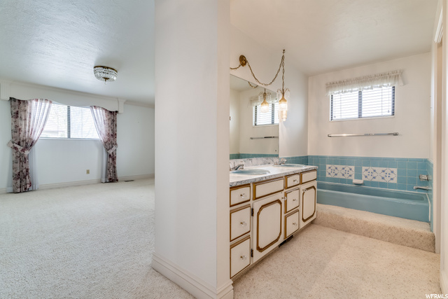 2841 S Bluff Rd, Syracuse, UT 84075 — photo 9