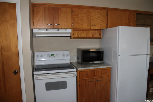 21 N 400 W, Logan, UT 84321 — photo 8