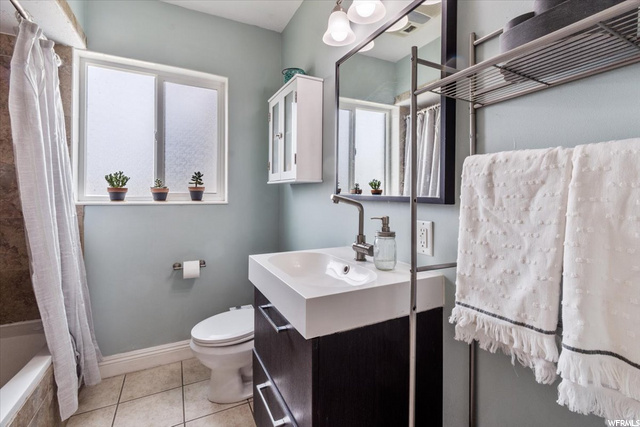 692 W 3500 S, Bountiful, UT 84010 — photo 12