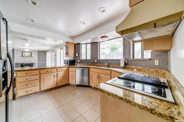 1908 E Viscounti Dr S, Sandy, UT 84093 — photo 10