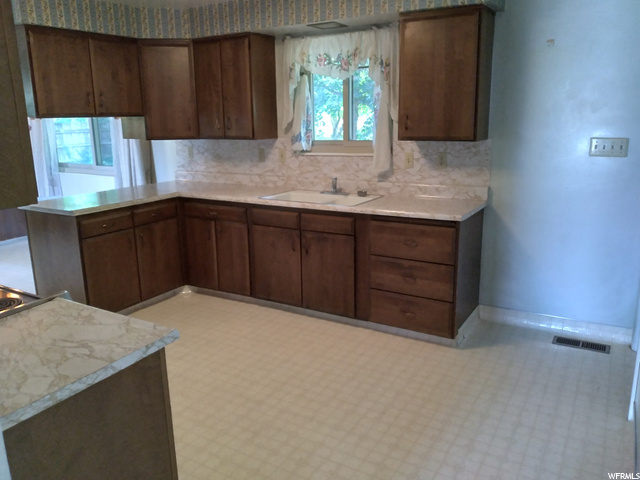 97 W 1500 S, Bountiful, UT 84010 — photo 9