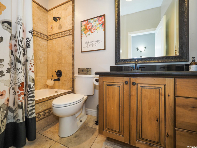 Upstairs Bath