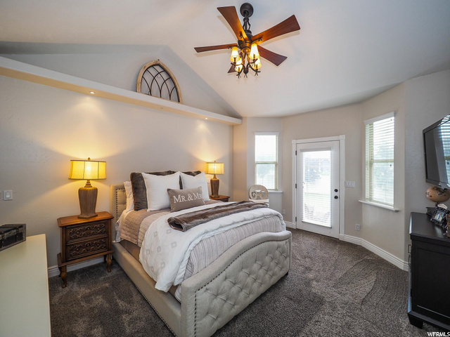 Master Suite w/walk out back
