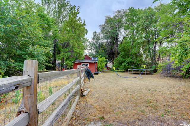 141 E Center St, Springville, UT 84663 — photo 11