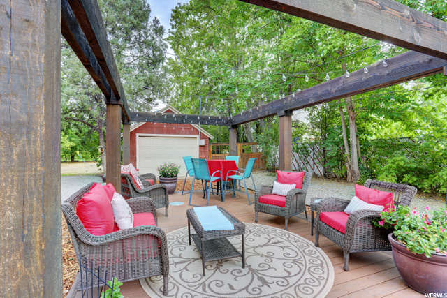 141 E Center St, Springville, UT 84663 — photo 8