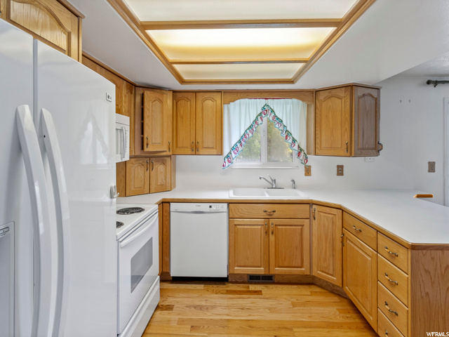 1023 E 400 S, Layton, UT 84041 — photo 7