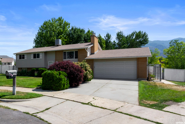 1023 E 400 S, Layton, UT 84041 — photo 3
