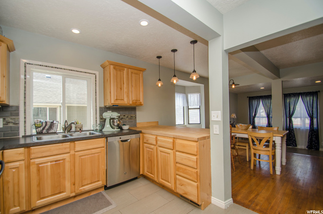 406 S 100 E, Logan, UT 84321 — photo 8